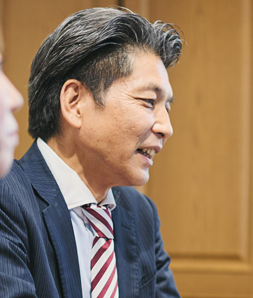 営業部　営業主任